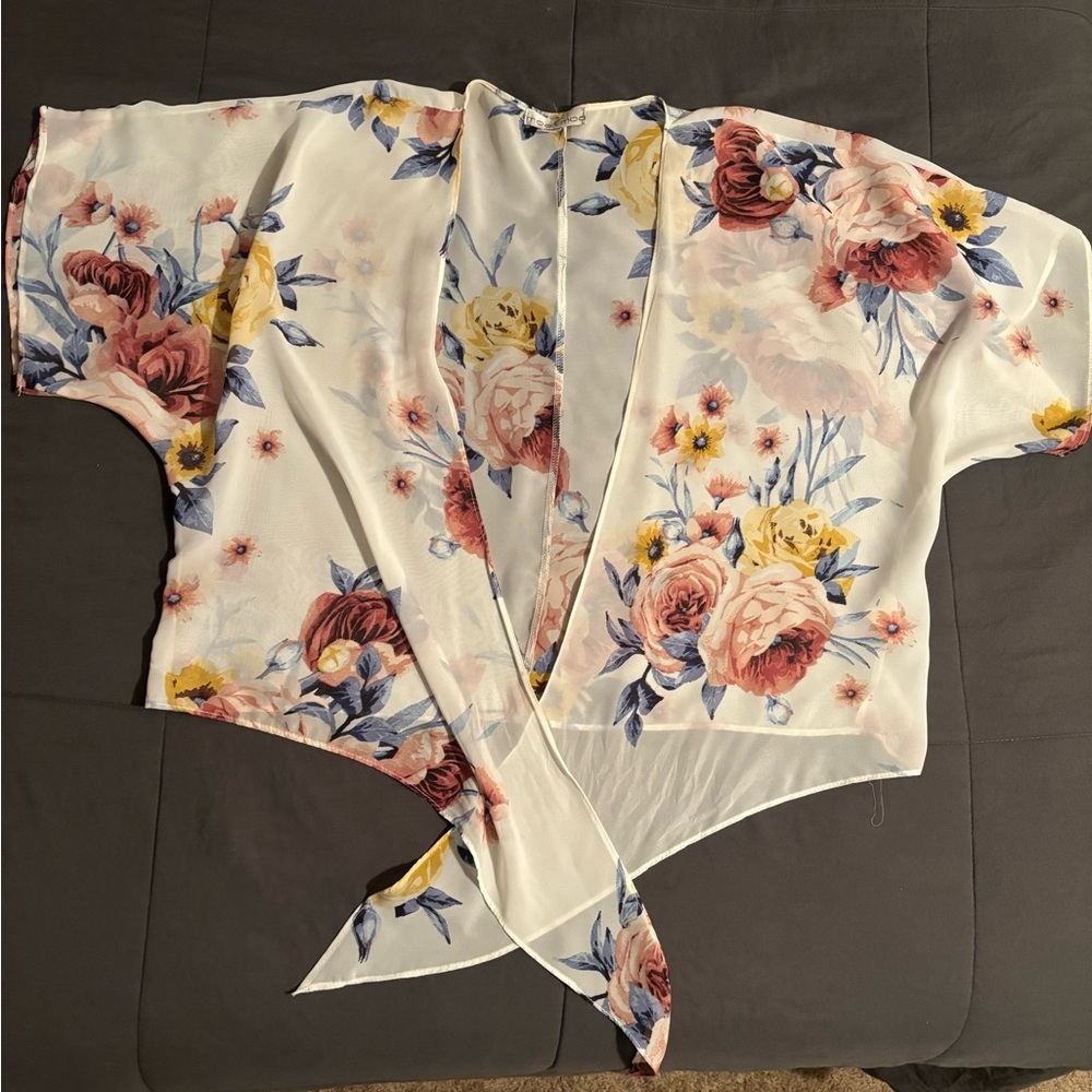 Short sleeve kimono